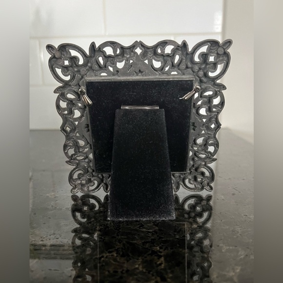 Metallic Silver Desktop Picture Frame - Picture 4 of 4